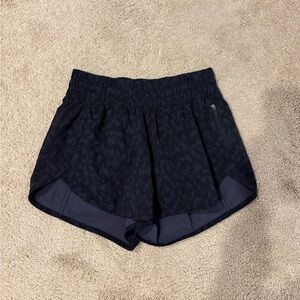 Lululemon Cheetah Print Tracker Shorts 3”